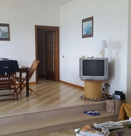 Baia Del Quercetano Apartment *